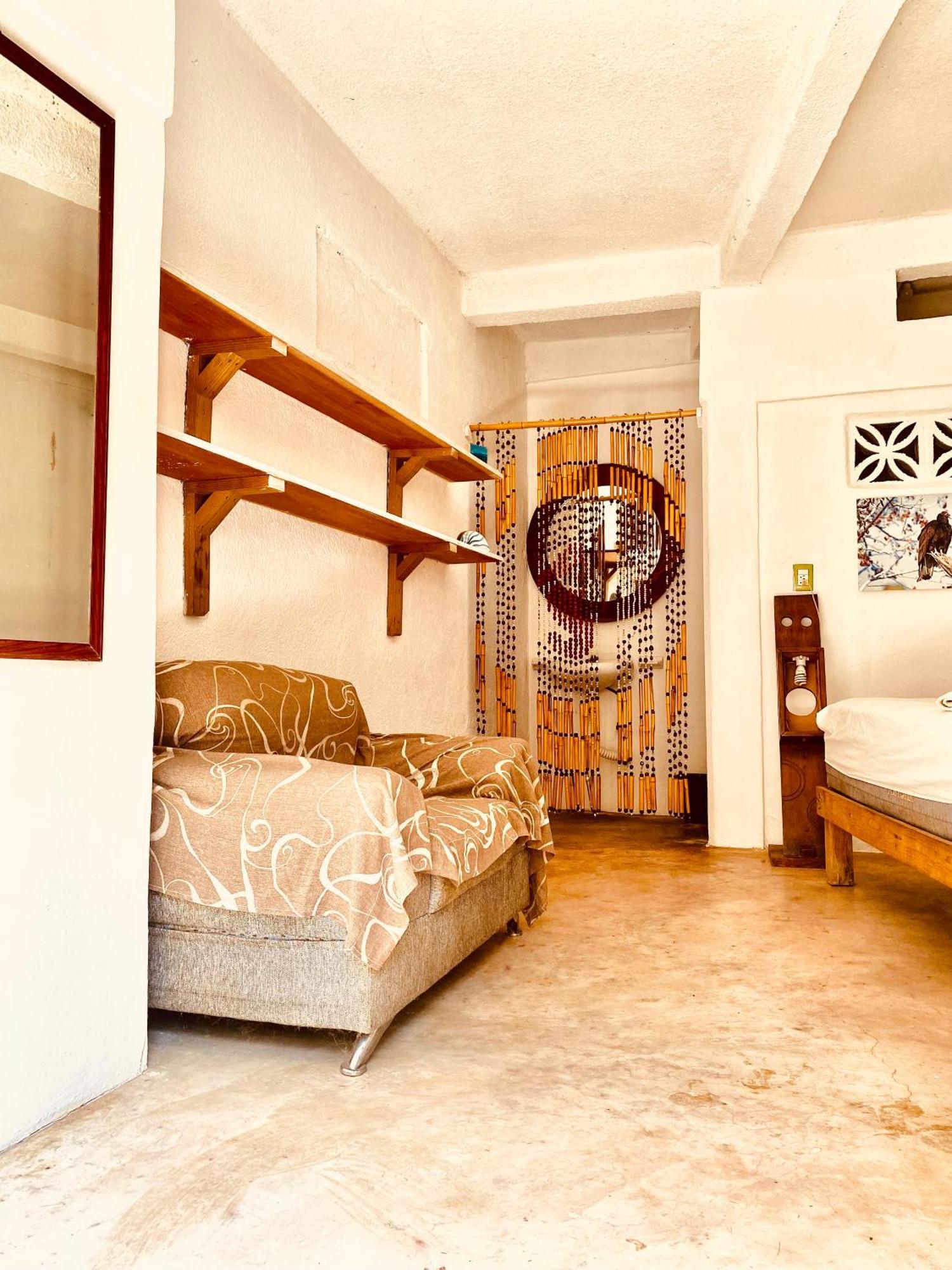 Hostal Mar De Fondo Zipolite Esterno foto